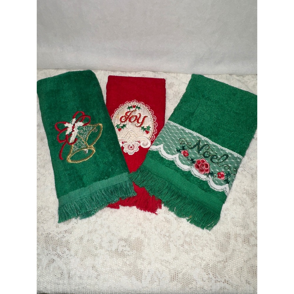 Christmas Towels Embroidered Joy Noel‎ Bells Red Green Set of 3